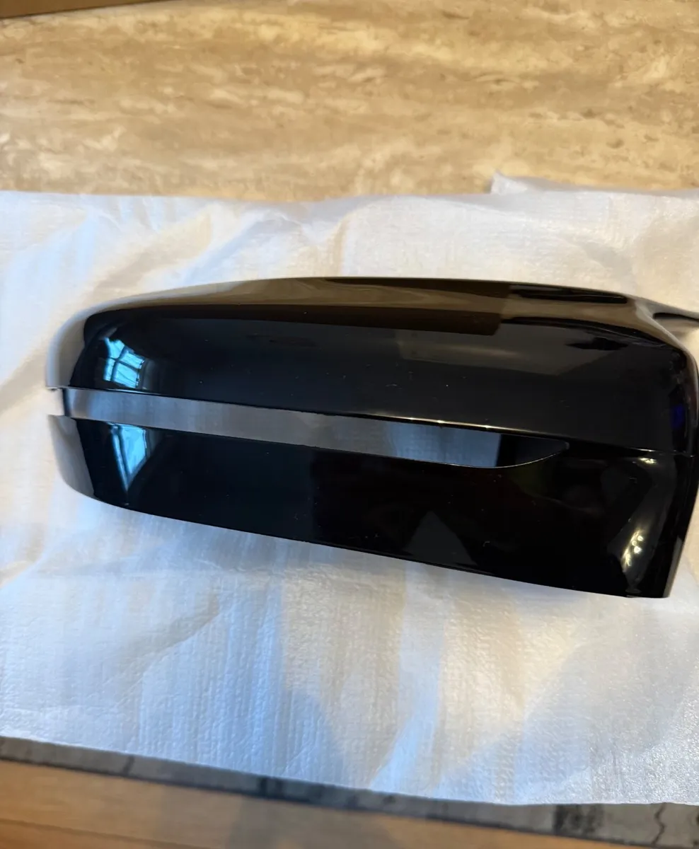 BMW G20/G30 mirror caps(New) - Image 2