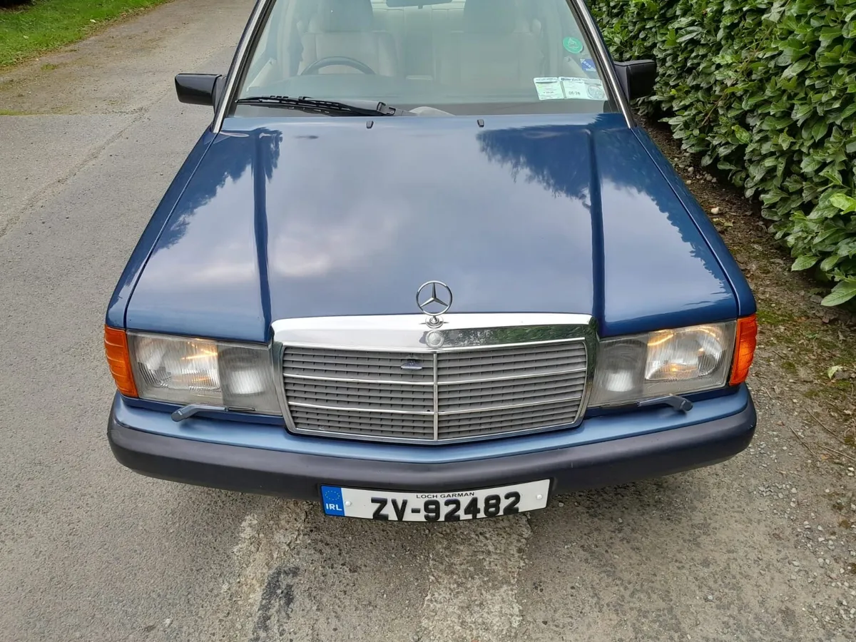 1990 MERCEDES BENZ 190 - Image 2