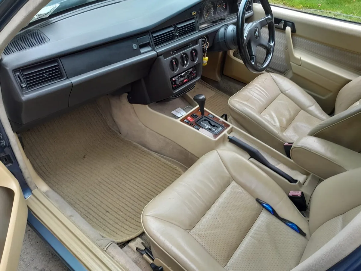 1990 MERCEDES BENZ 190 - Image 4