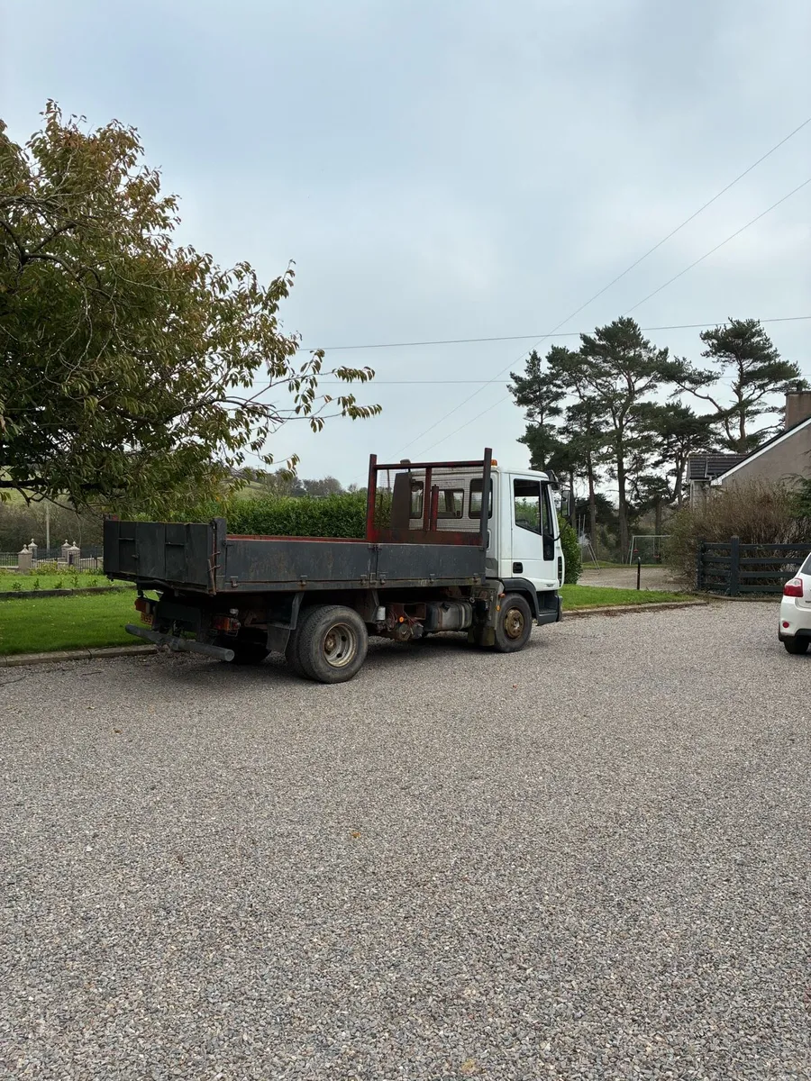 2005 IVECO Tipper - Image 4