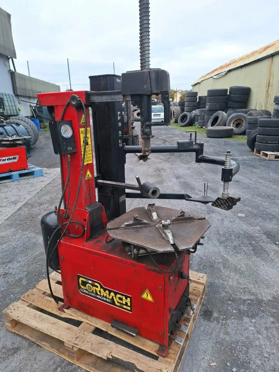 2 tyre changers - Image 3
