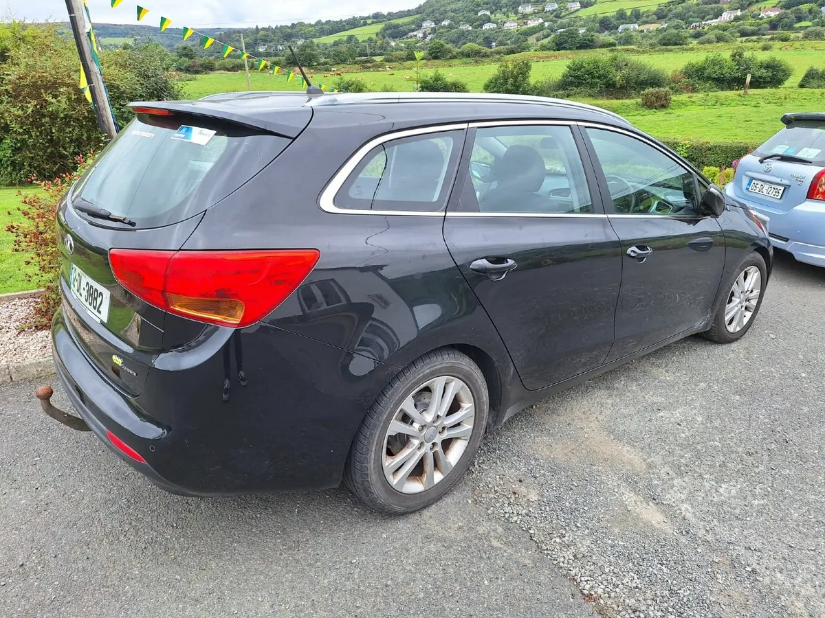 Kia Ceed 2012 - Image 1