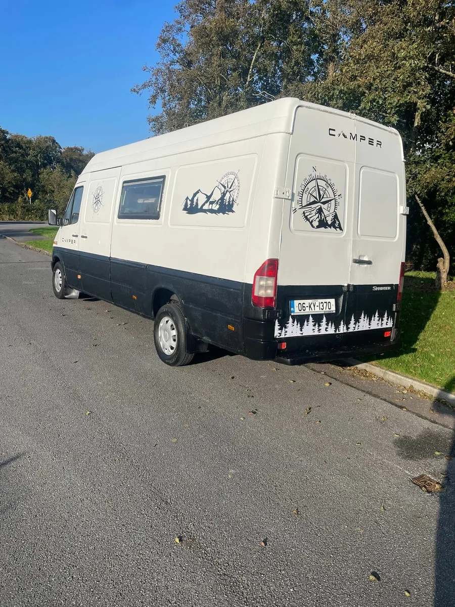 Camper - Image 4