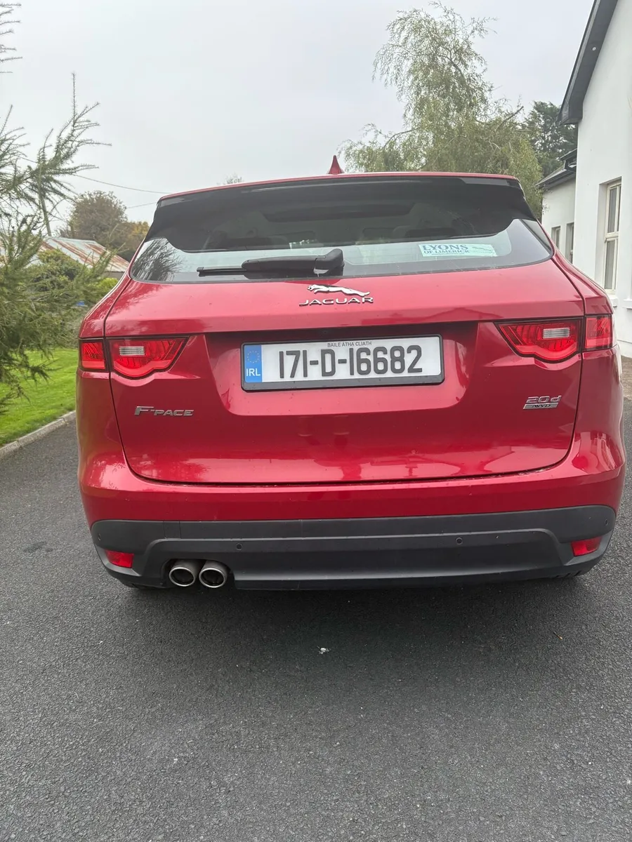 Jaguar F Pace SUV - Image 4
