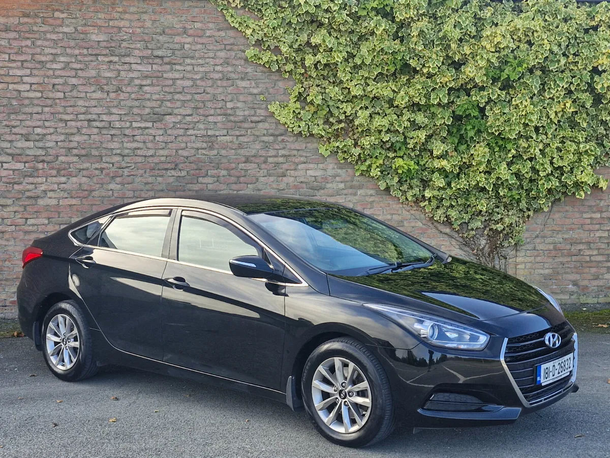 Hyundai i40 FINANCE AVAILABLE - Image 1
