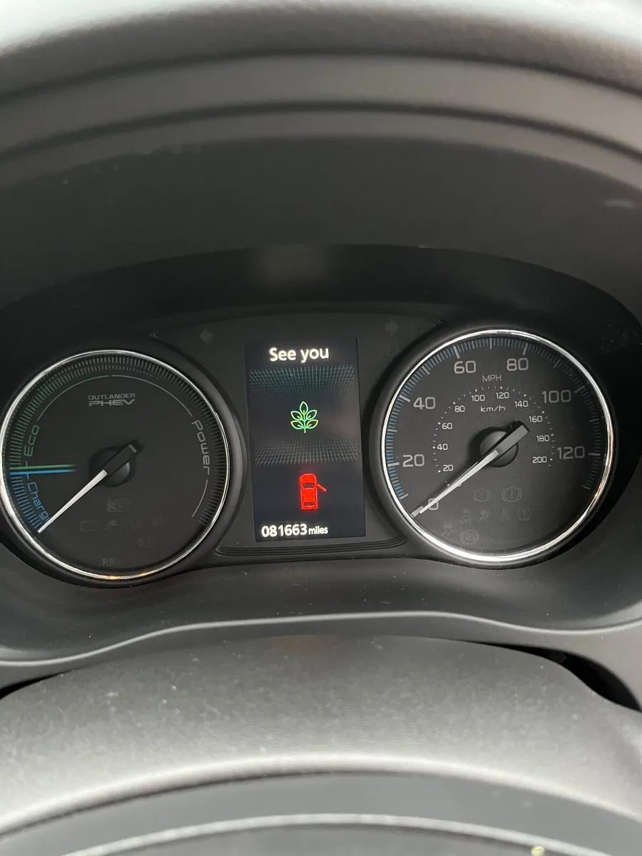 Mitsubishi Outlander 2016 - Image 4
