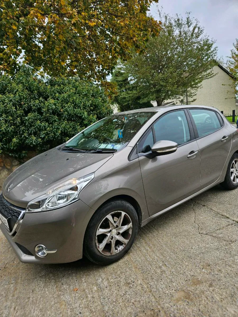 151 Peugeot 208 - Low Mileage!! NCT & TAX! - Image 3