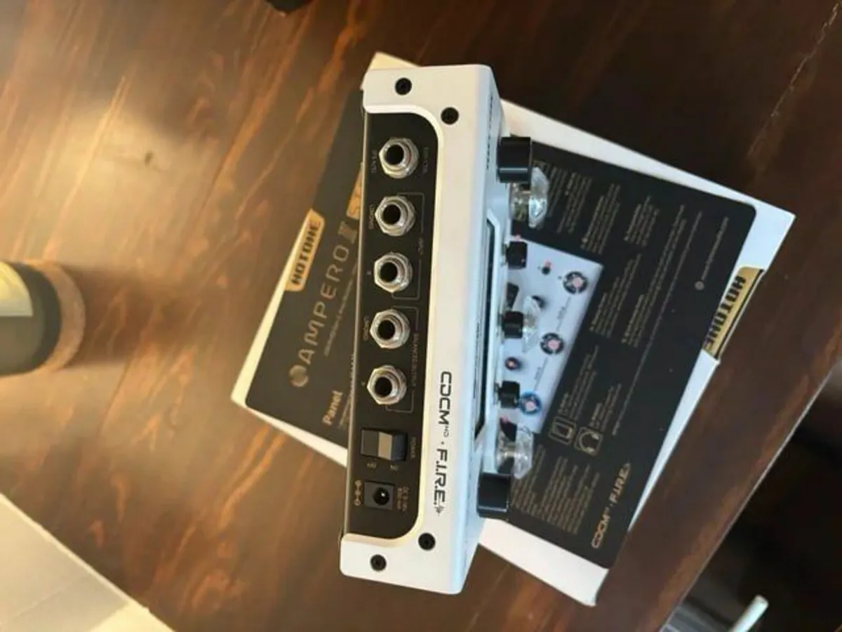 Hotone Ampero II Stomp Like New Fully Working - Image 2