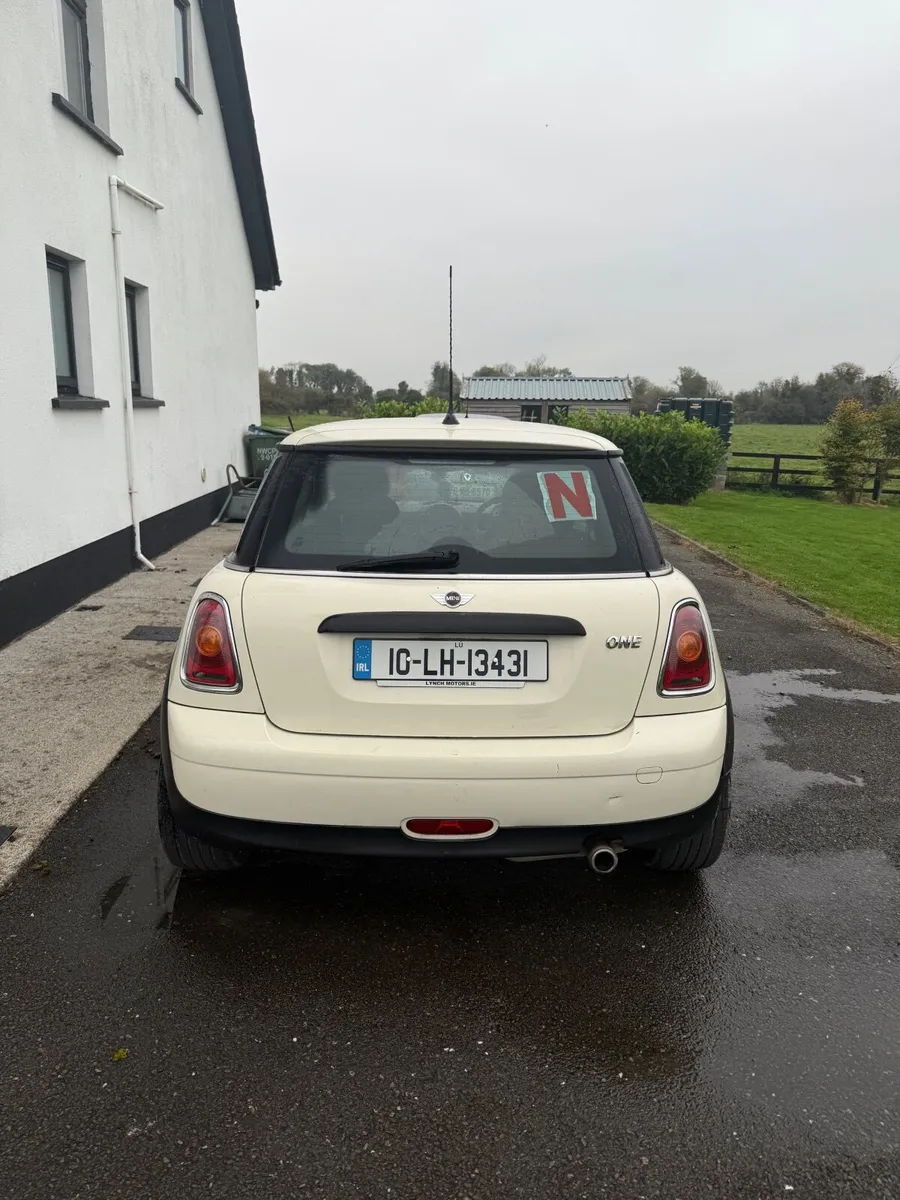 Mini One 2010 - Image 2