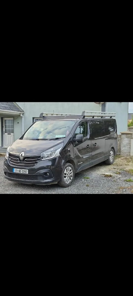 Renault Trafic 2017 - Image 2