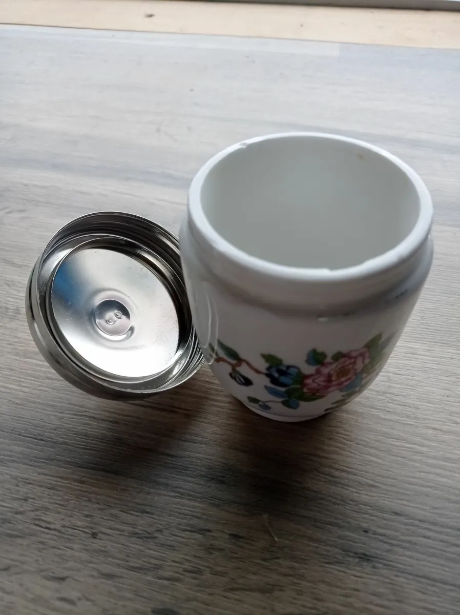 Aynsley Pembroke bone China egg coddler - Image 3