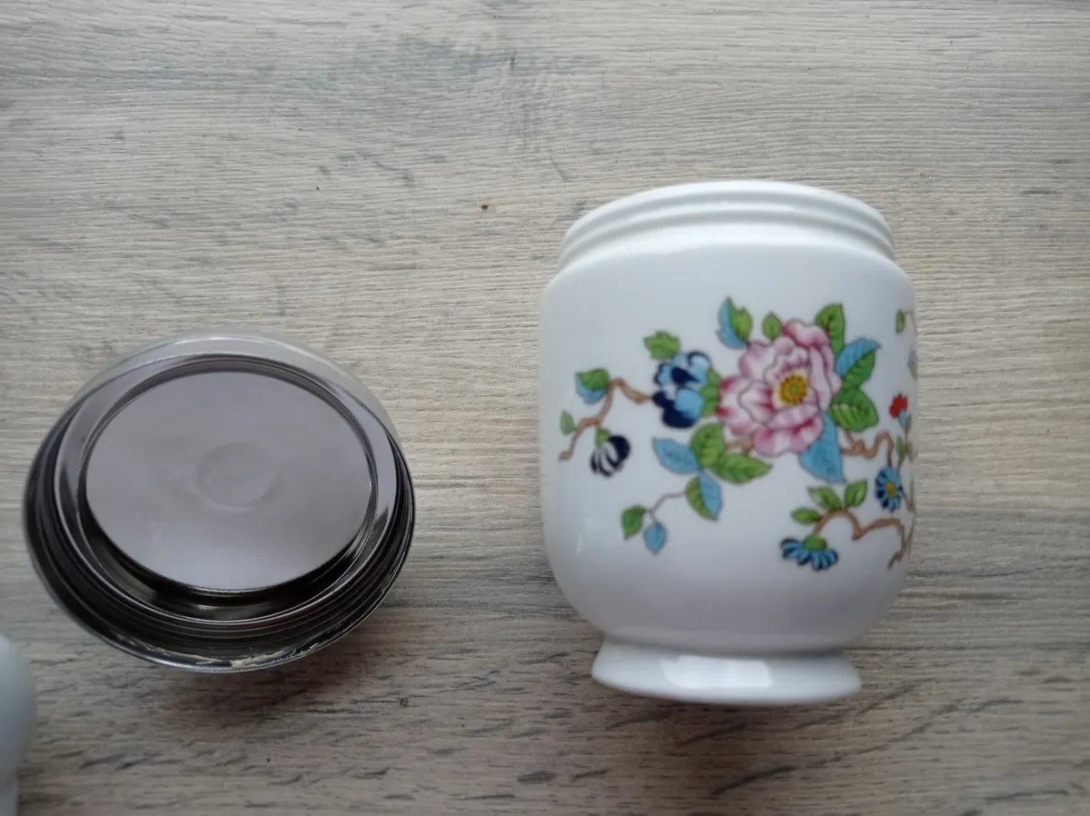 Aynsley Pembroke bone China egg coddler - Image 4