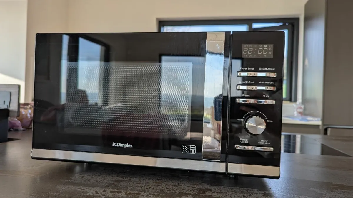 Microwave - Image 1