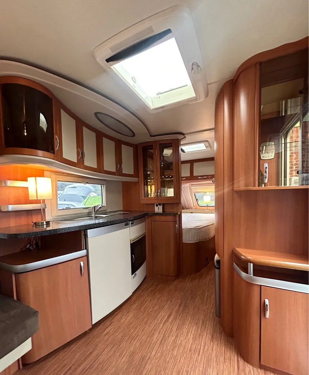 2013 Hobby Caravan 4/5 berth - Image 4