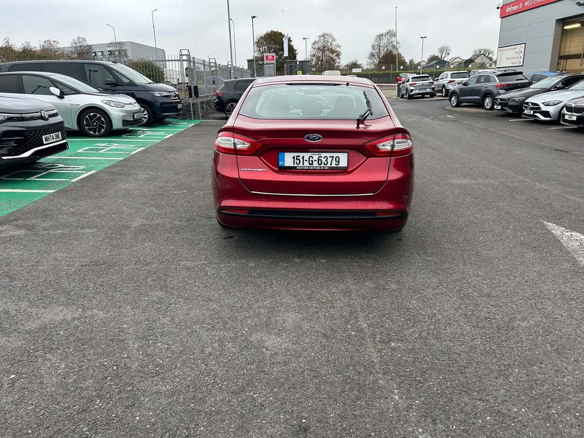 Ford Mondeo Zetec 2.0 TDCI 150PS - Image 3