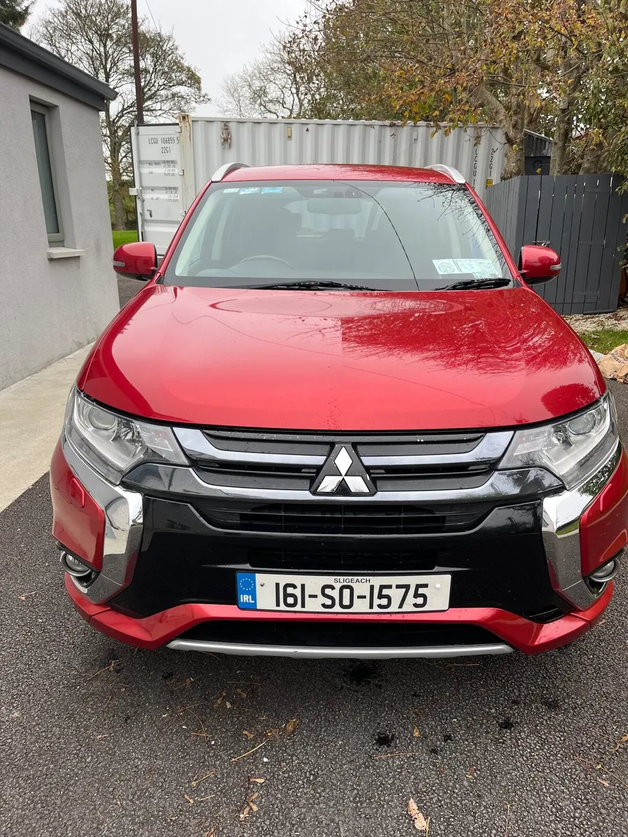 Mitsubishi Outlander 2016 - Image 1