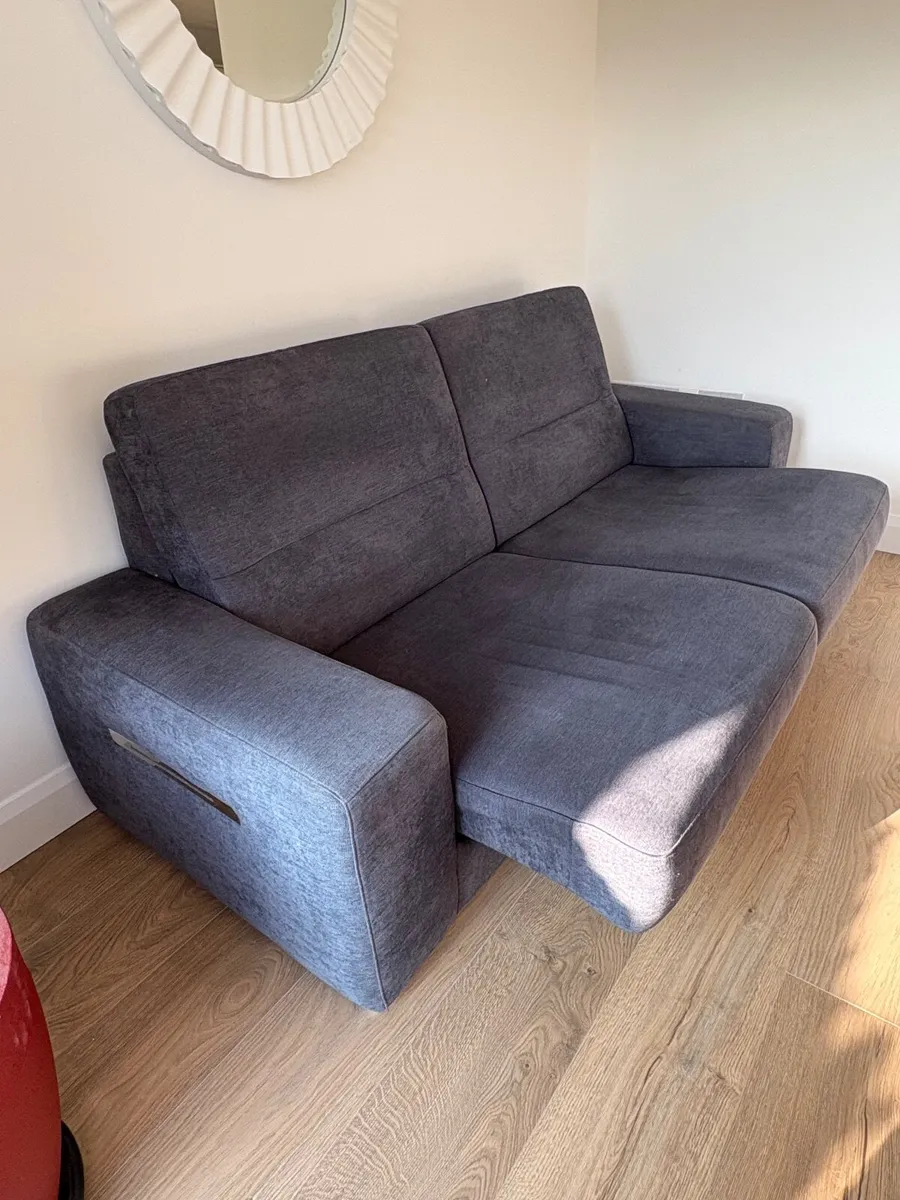 New Dining Table and 2 Sofas - Image 3