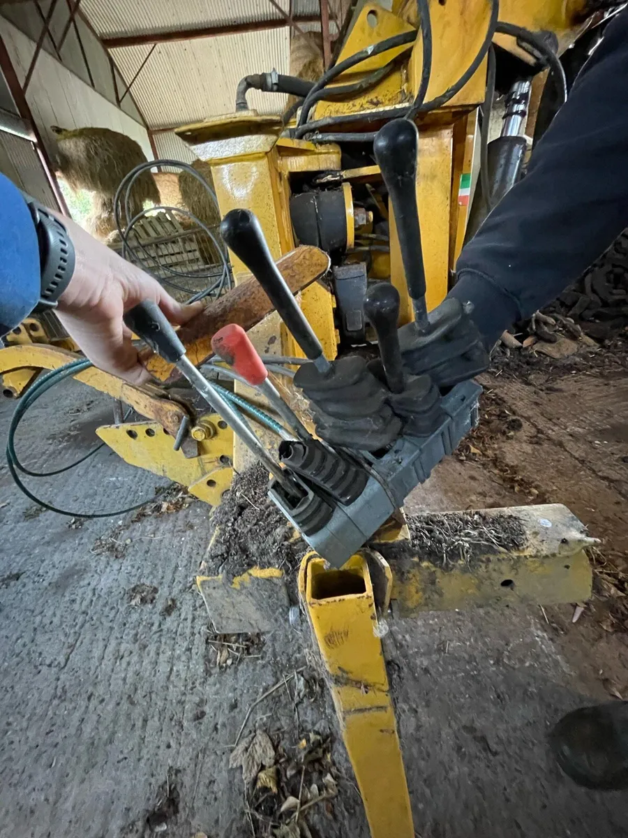 Hedge cutters - Image 3