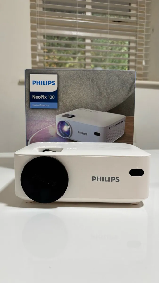 Philips NeoPix 100 Projector - Image 2