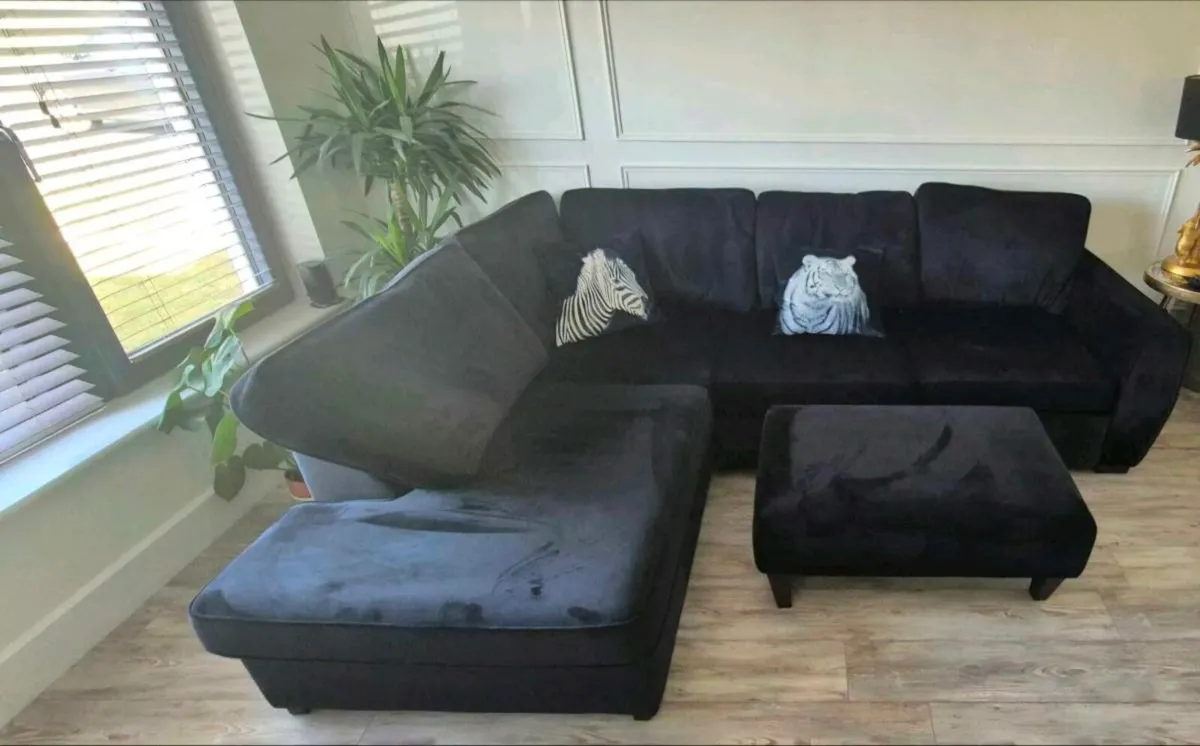 L shaped couch and pouf - Image 2