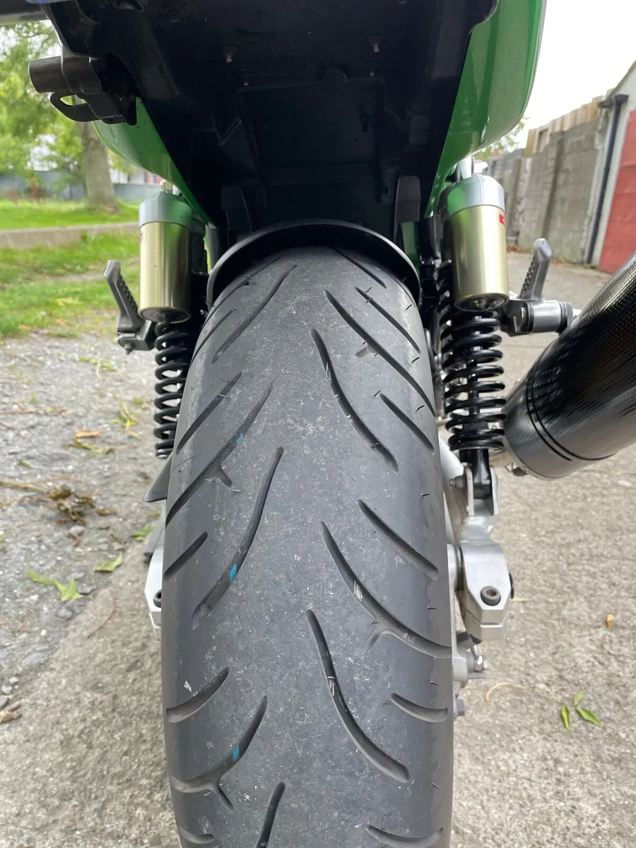 99 ZRX 1100 - Image 4