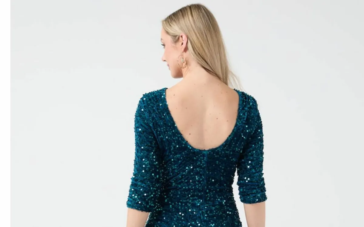 Sequin dress sz 8....30e - Image 2