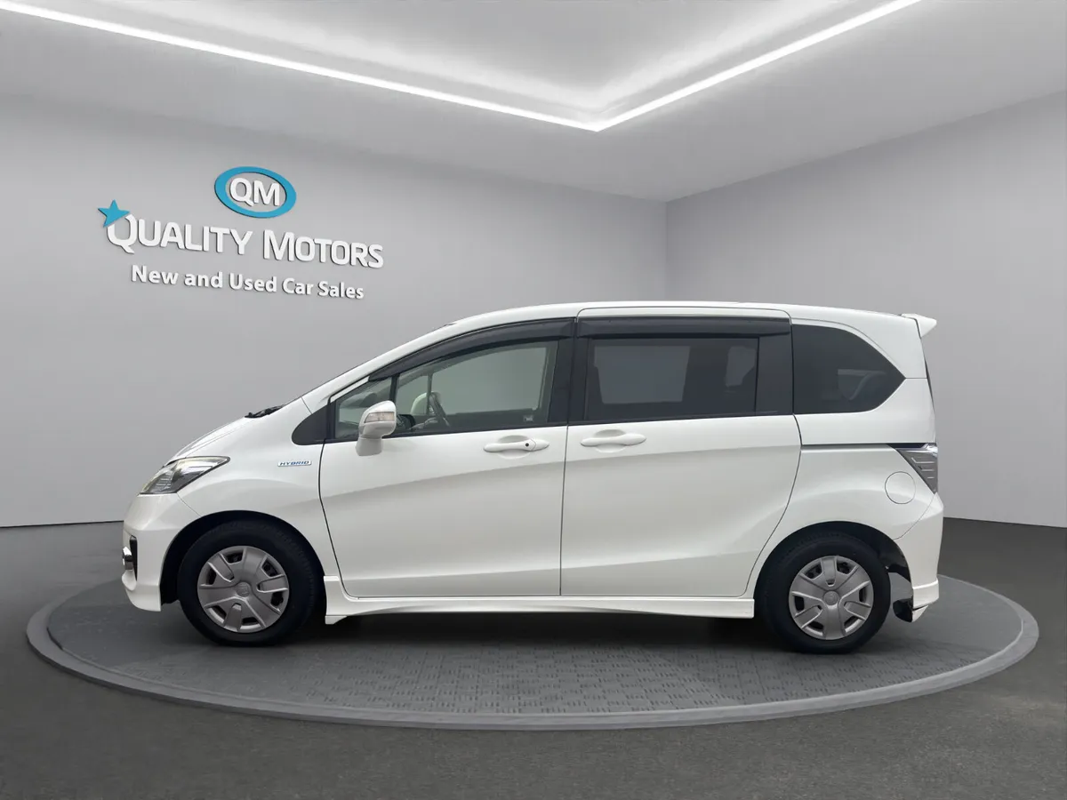 2013 HONDA FREED HYBRID AUTOMATIC (S63) - Image 4