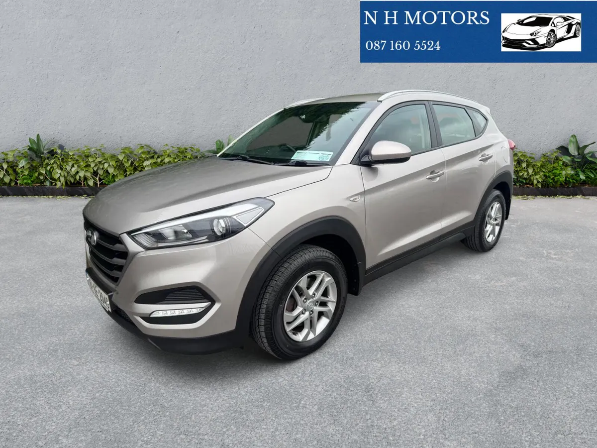 Tucson 2016 COMFORT 1.6 GDi PETROL - Image 3