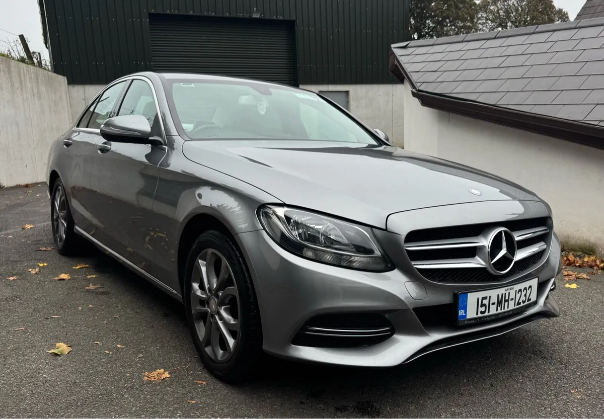 Mercedes-Benz C Class Auto Low KM - Image 1