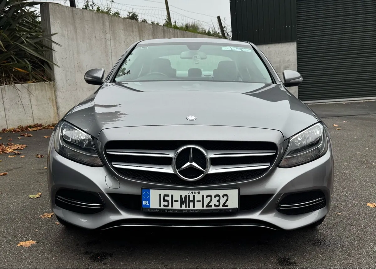 Mercedes-Benz C Class Auto Low KM - Image 2