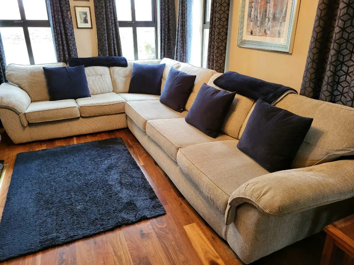 L shaped Sofa - Image 1
