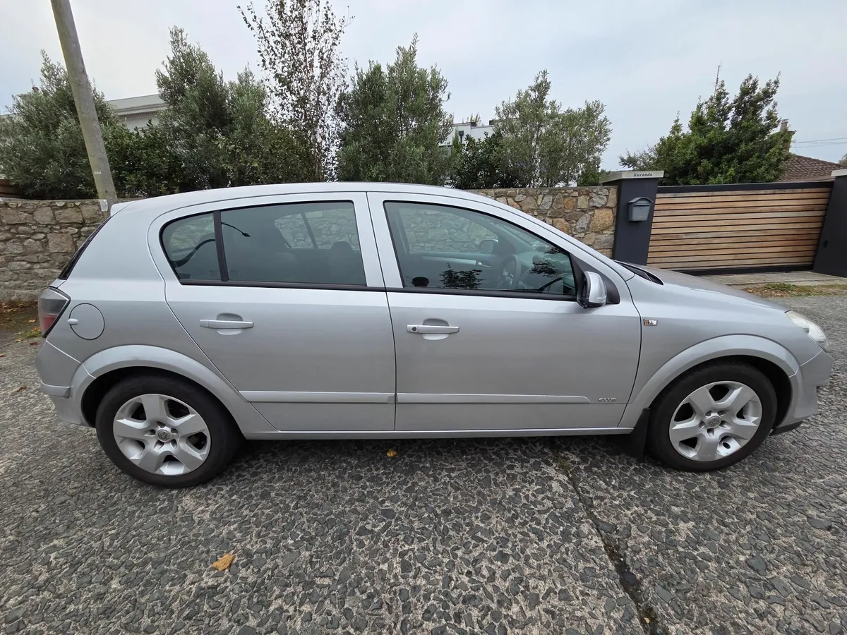 Vauxhall Astra 2008 - Image 3