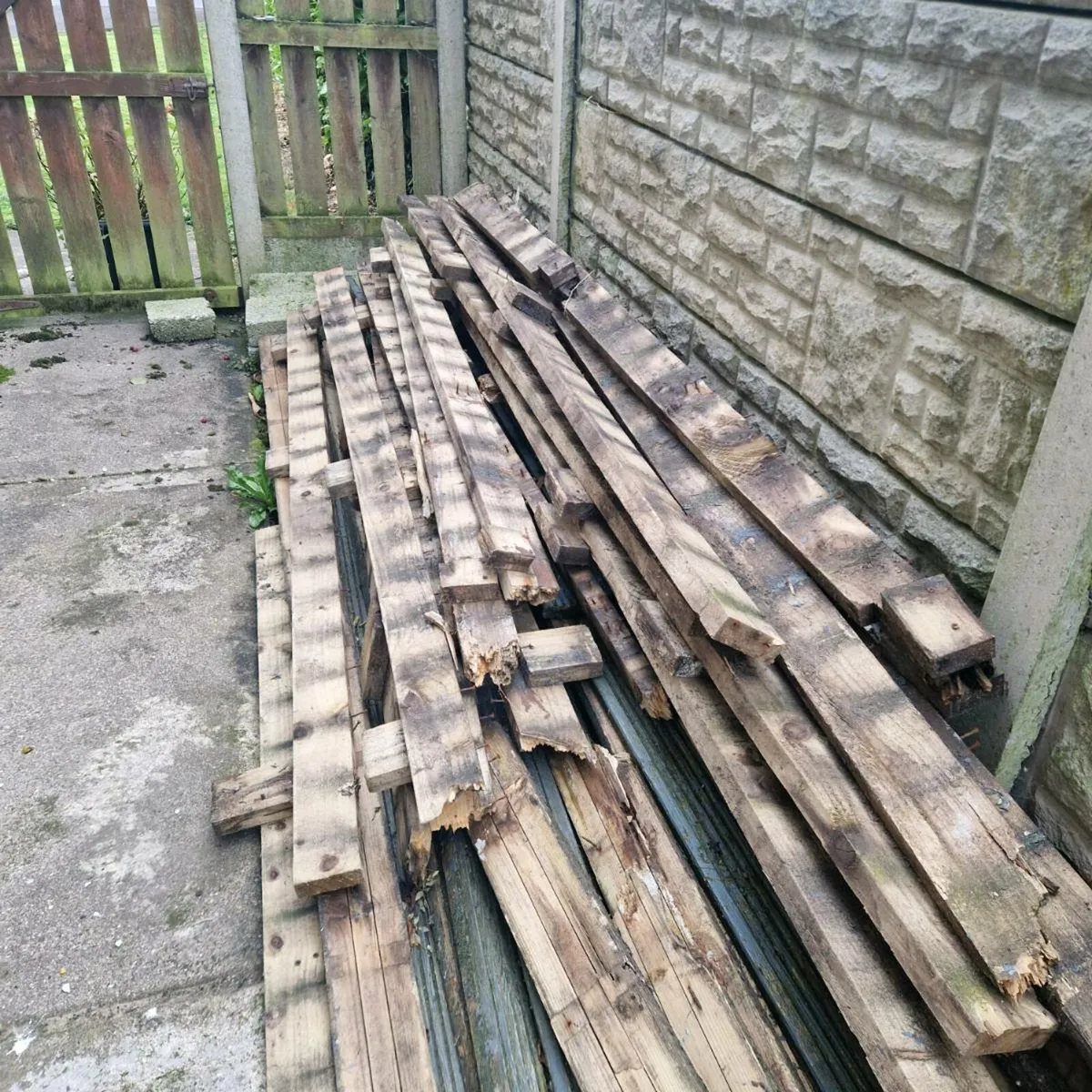 Decking and frame free to collect