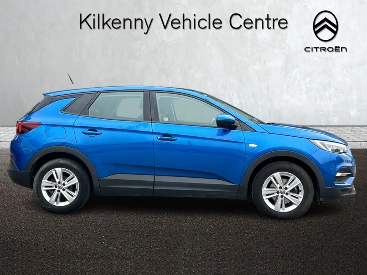 Opel Grandland X SC 1.6 TURBO D 120 120PS 4DR - Image 3