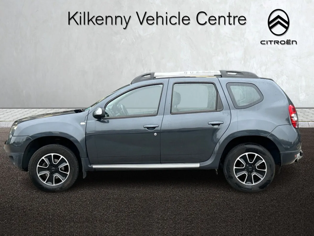 Dacia Duster PRESTIGE 1.5 DCI 110 4X 4DR - Image 4