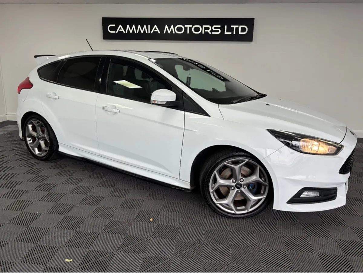 Ford Focus *FORD FOCUS ST* *RECARO SEATS* *MANUAL* - Image 1