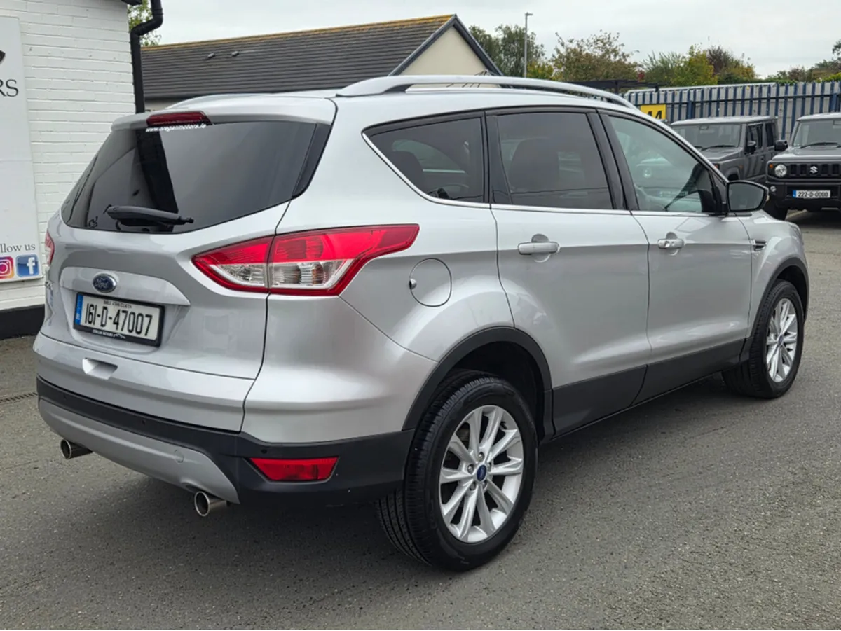 Ford Kuga 4-SEATER COMMERCIAL TITANIUM - Image 4