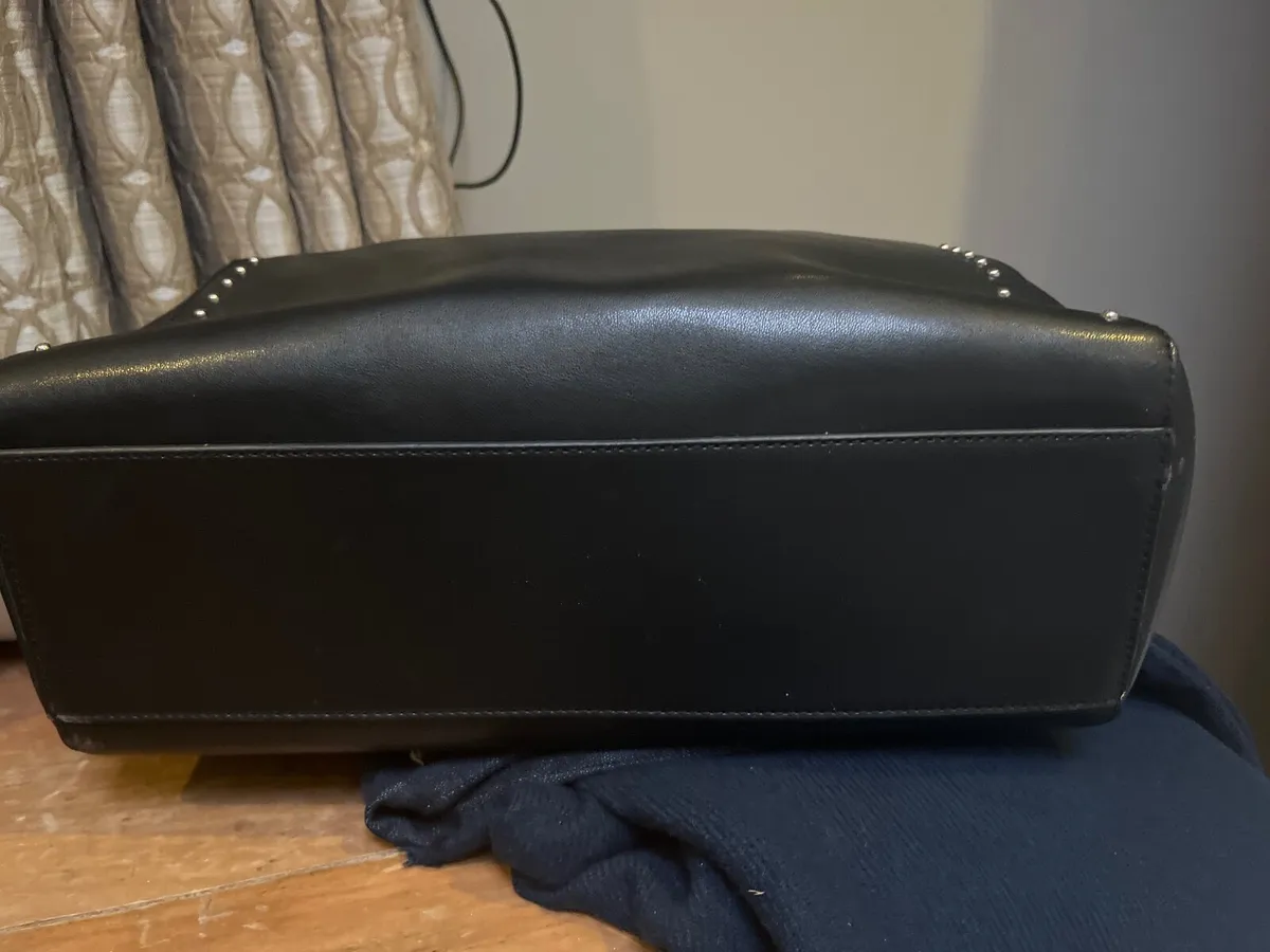 Handbags - Image 3