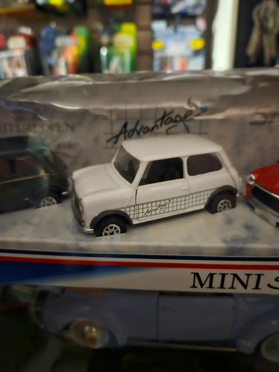 Corgi Mini Set - Image 3