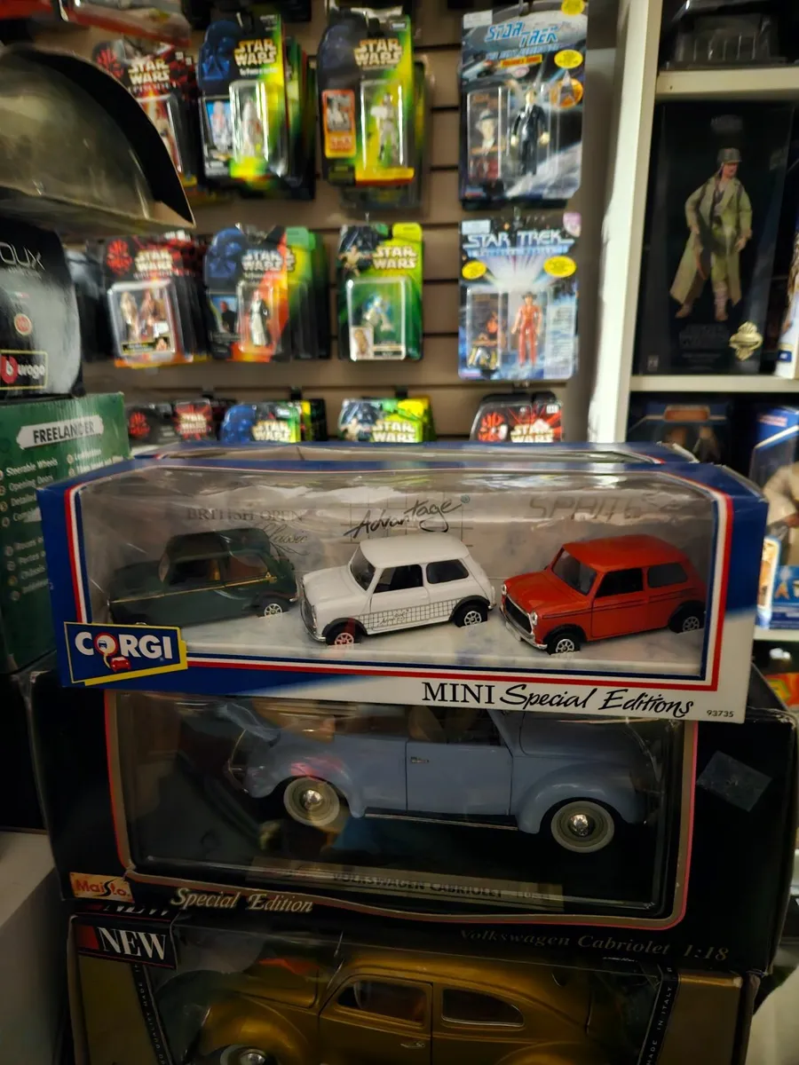 Corgi Mini Set - Image 1