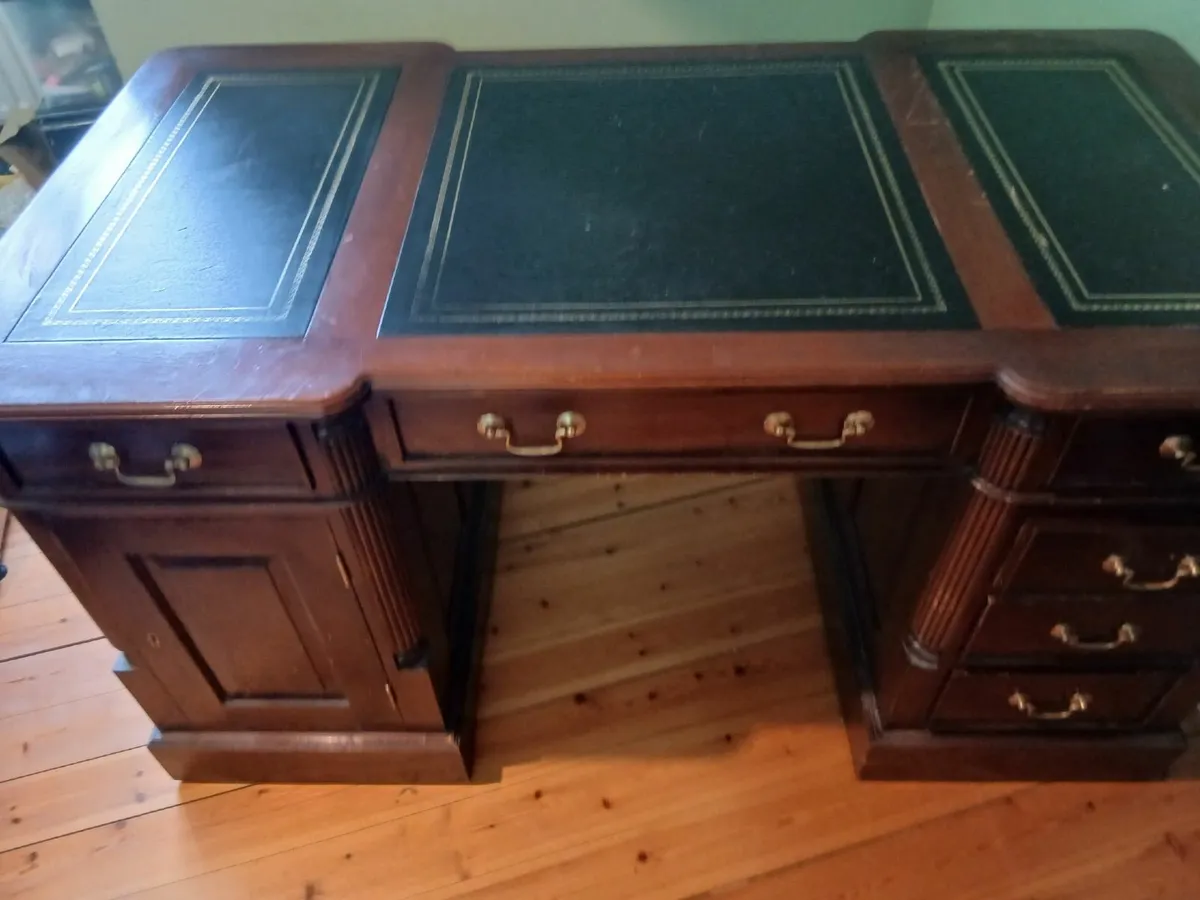 Antique Mahogany Partner Desk reproduction - Image 3