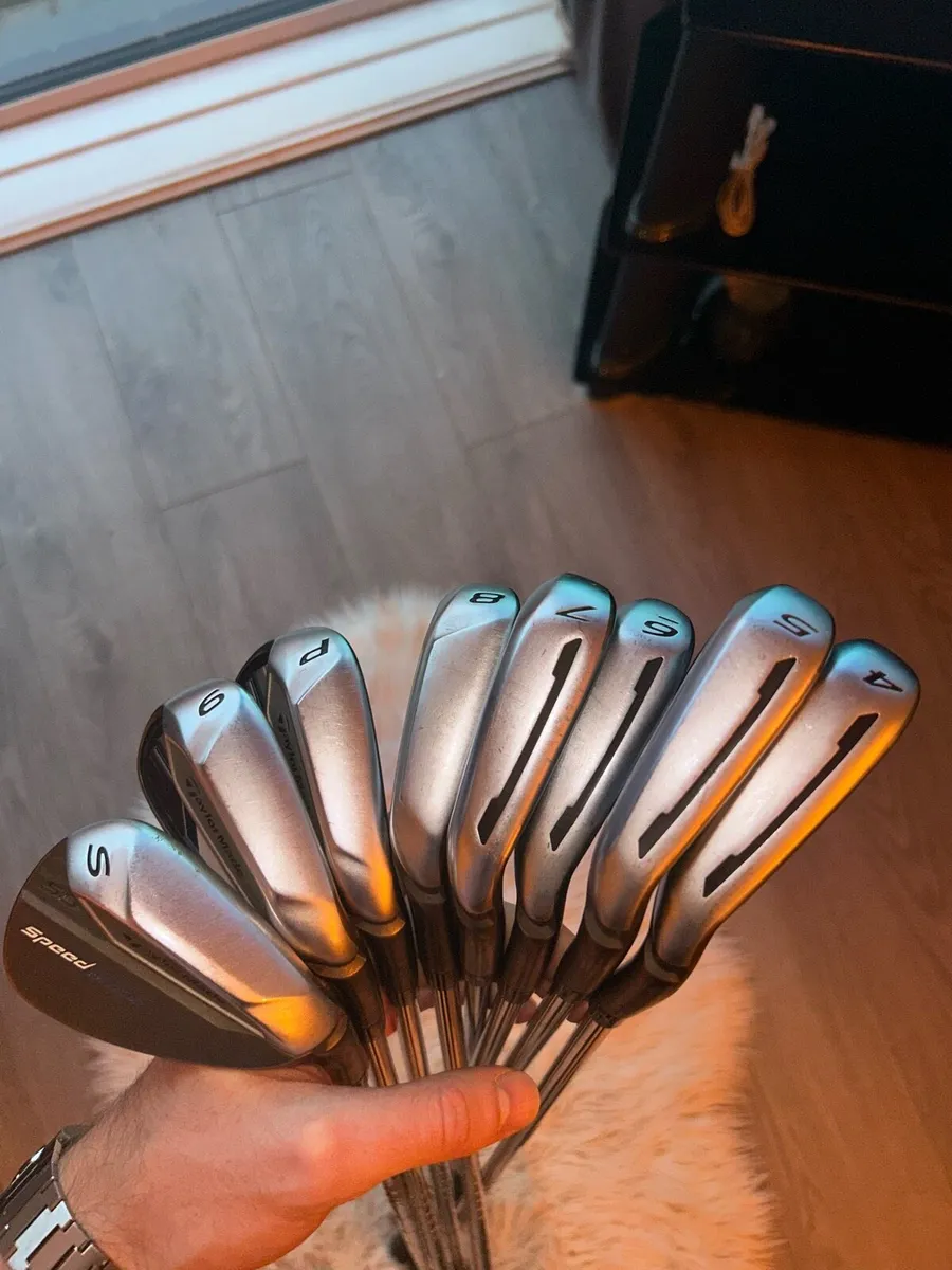 Taylormade SpeedBlade Irons 4-SW - Image 2