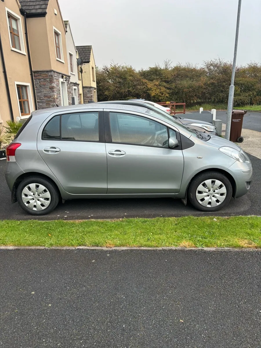 Toyota Yaris (100,000KM) - Image 3