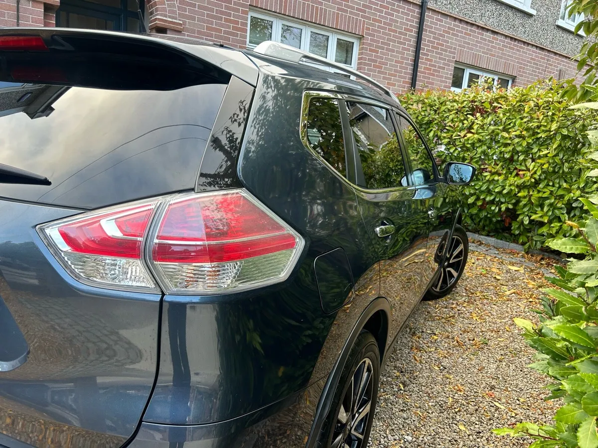 Nissan X-Trail 7 Seater Low Mileage - Image 2