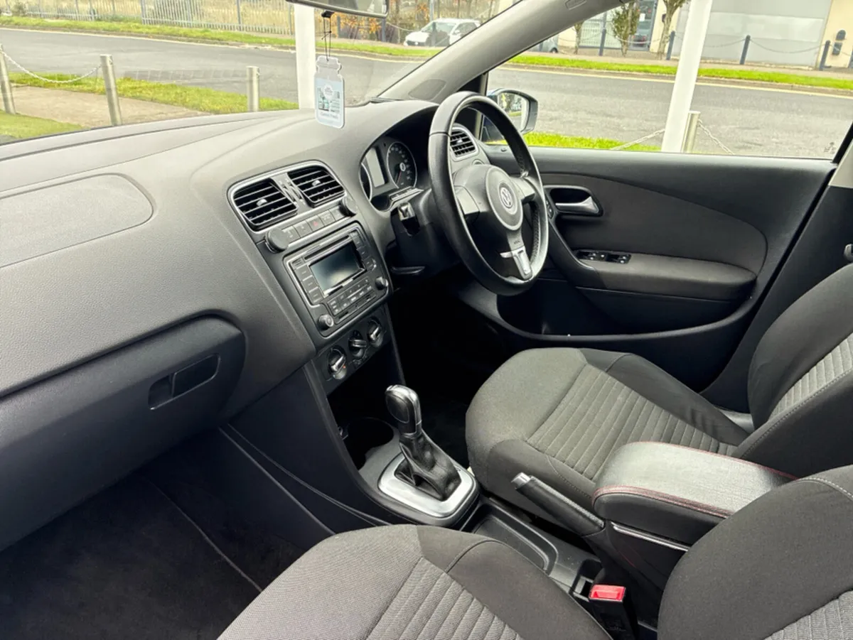 Volkswagen Polo DBA-6RCBZ - Image 3