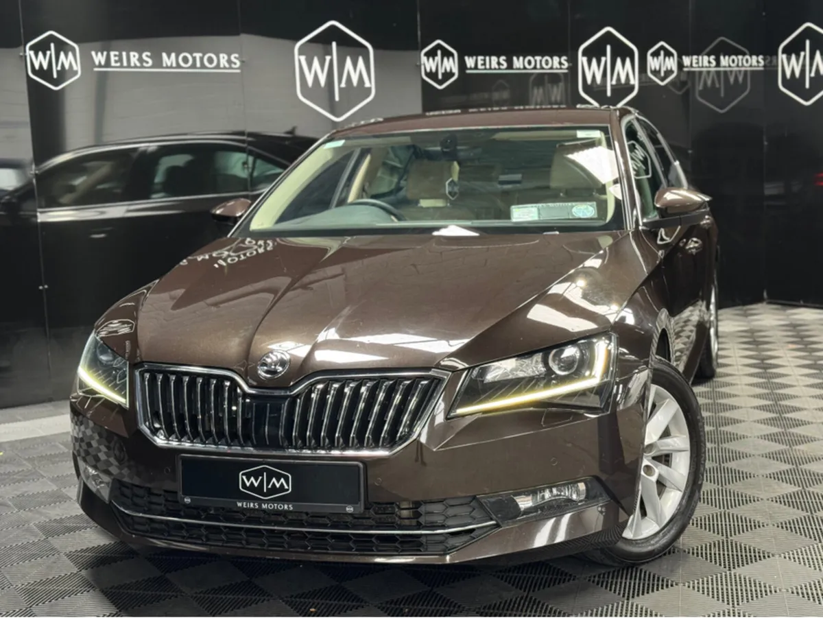 Skoda Superb STYLE 2.0 TDI 150BHP DSG 4DR AUTO - Image 2