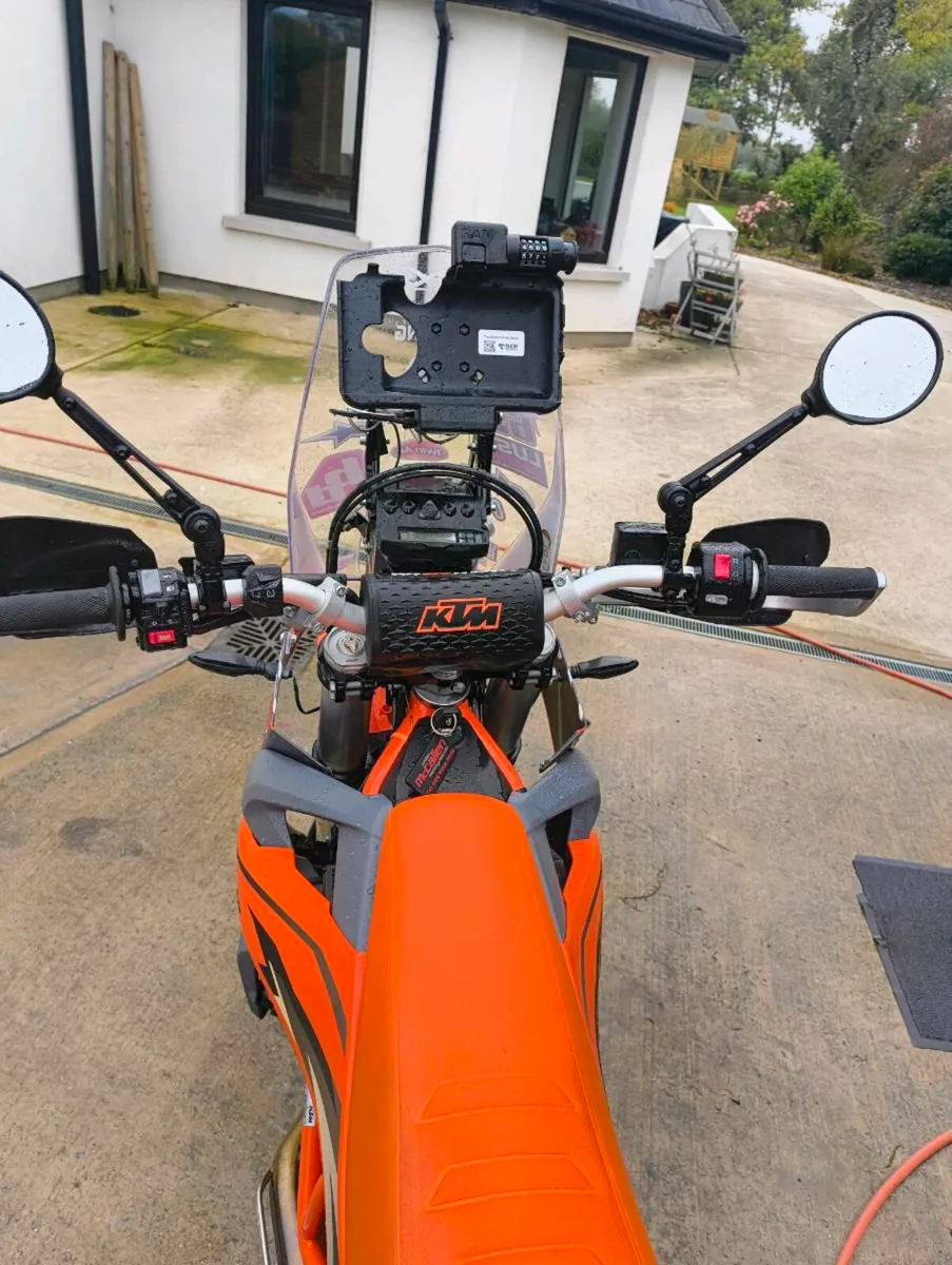 KTM 690 Enduro R Rally Spec - Image 3