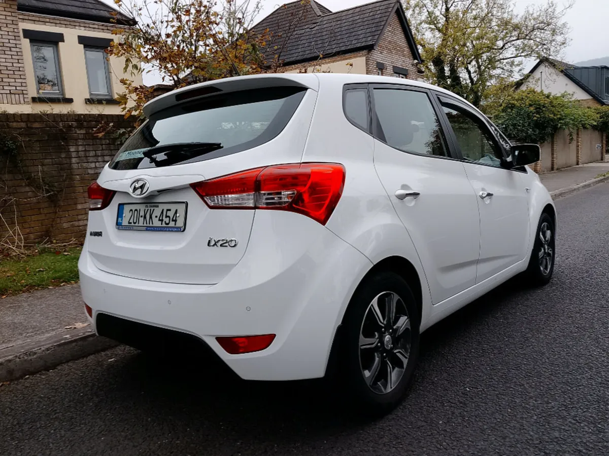 Hyundai ix20 Petrl Deluxe 5DR - Image 3