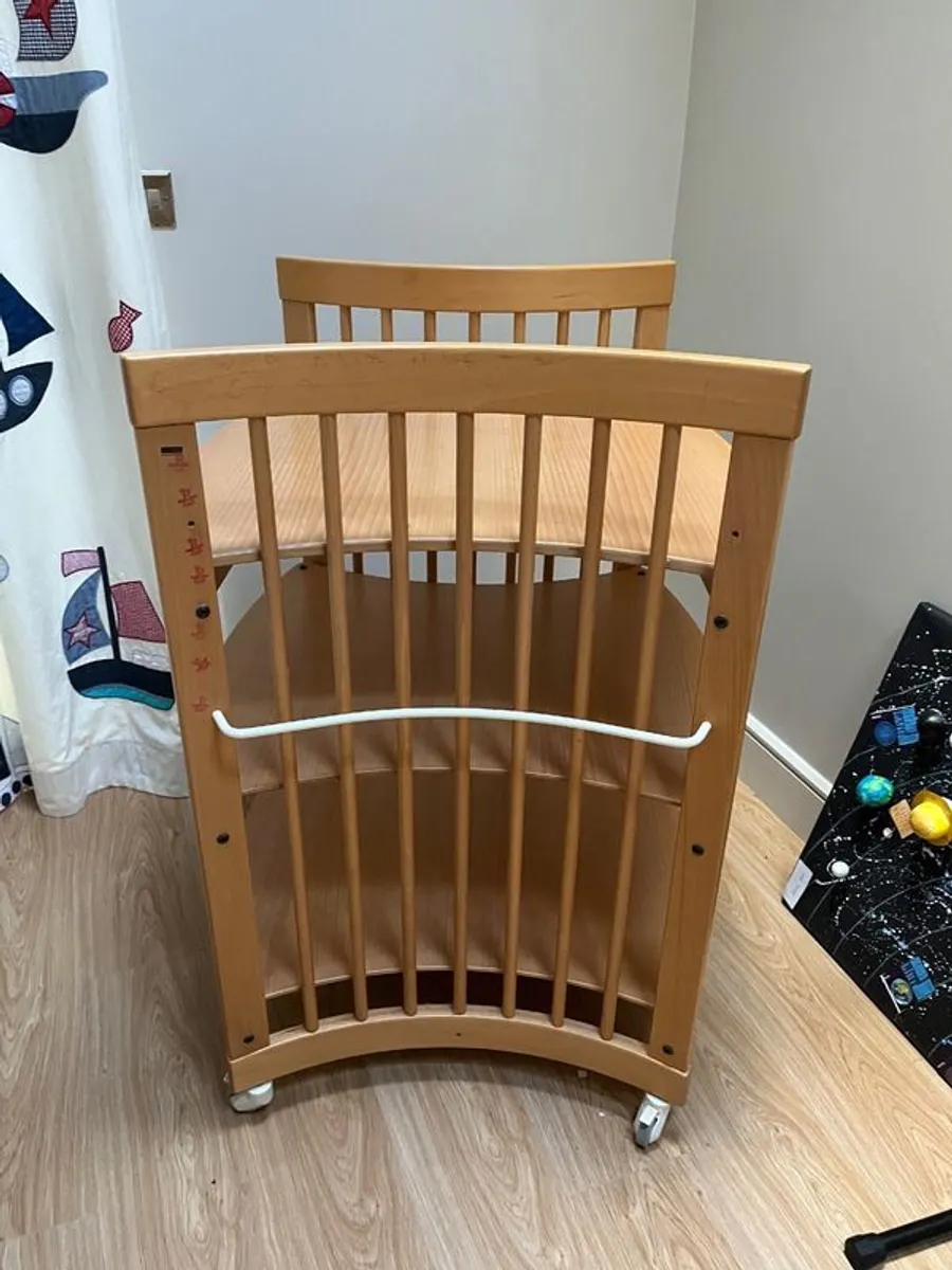 Stokke Changing Table - In Cork - can deliver to Dublin - Image 3
