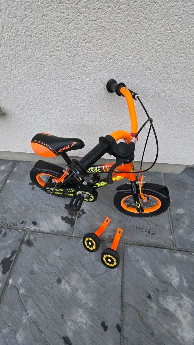 12 Inch Strike Bike Orange and Black - Image 4